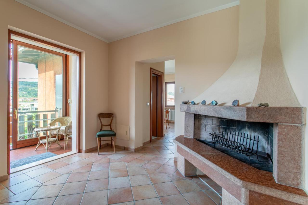 Family Home - Garda 3 Bedrooms Apartment Dış mekan fotoğraf